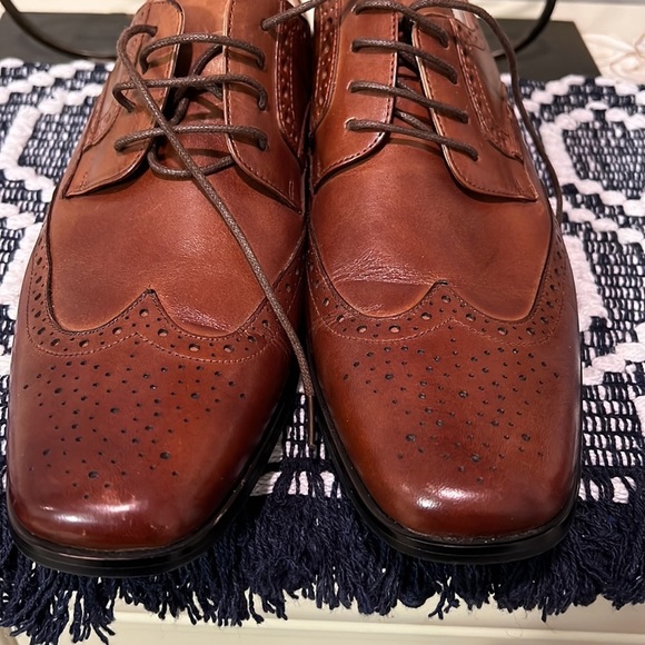 Stacy Adams Wingtip Shoes - Picture 7 of 10